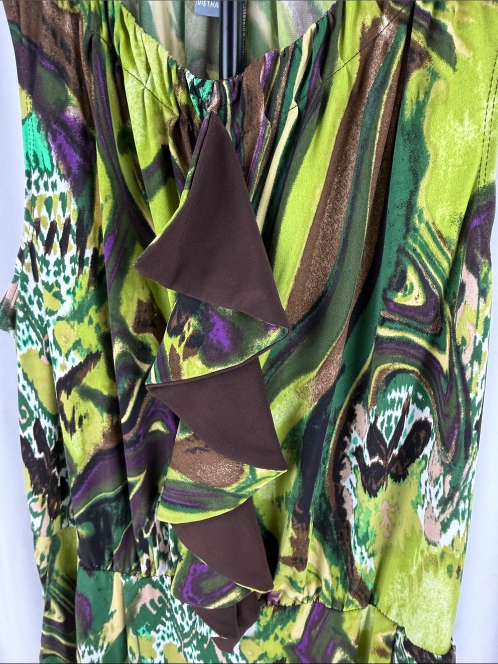 Rabbit Rabbit Rabbit Green & Brown Patterned Ruffle-Front Midi Dress - Picture 3 of 8